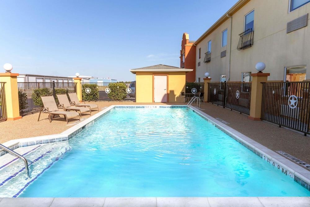 Lone Star Inn & Suites Groesbeck Εξωτερικό φωτογραφία