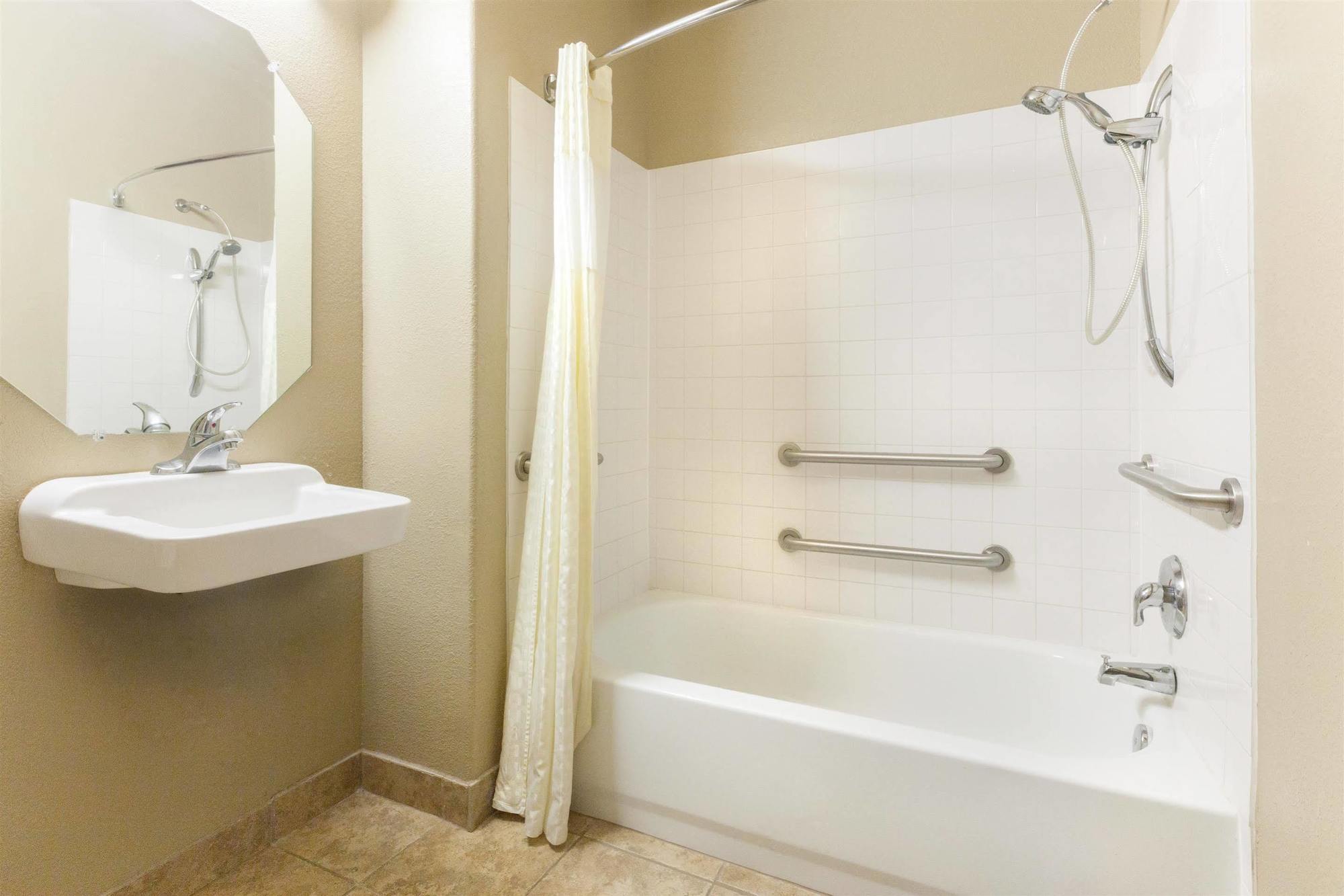Lone Star Inn & Suites Groesbeck Εξωτερικό φωτογραφία
